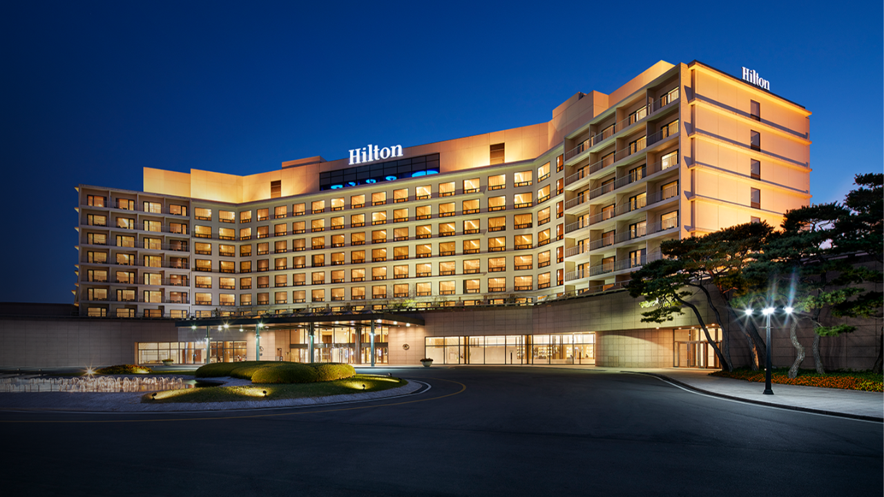 Hilton Gyeongju exterior on Bomun Lake
